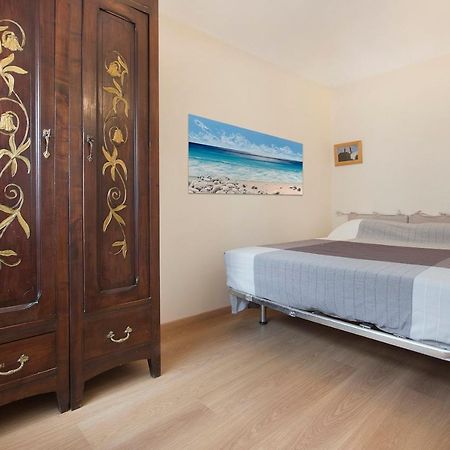 B&B Sotto Le Torri Albenga Eksteriør bilde
