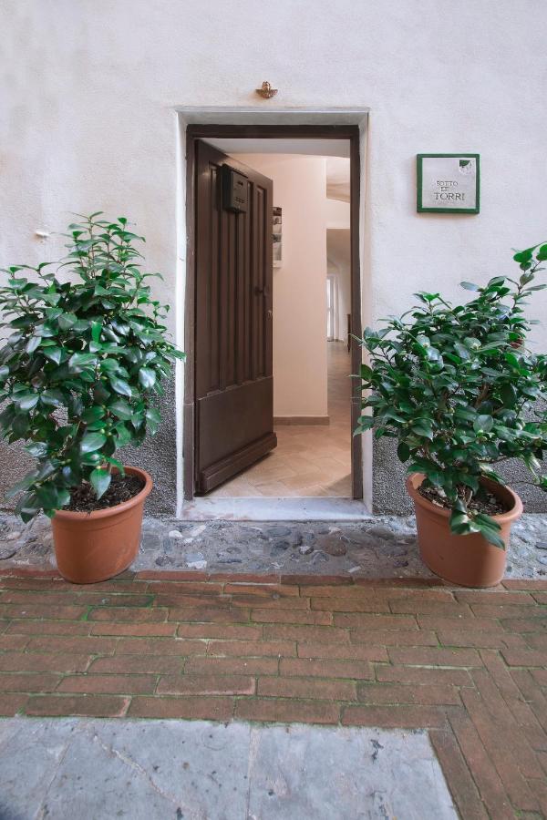 B&B Sotto Le Torri Albenga Eksteriør bilde