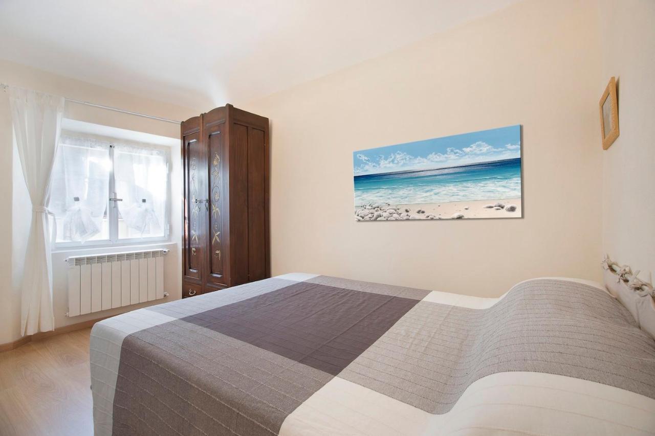 B&B Sotto Le Torri Albenga Eksteriør bilde